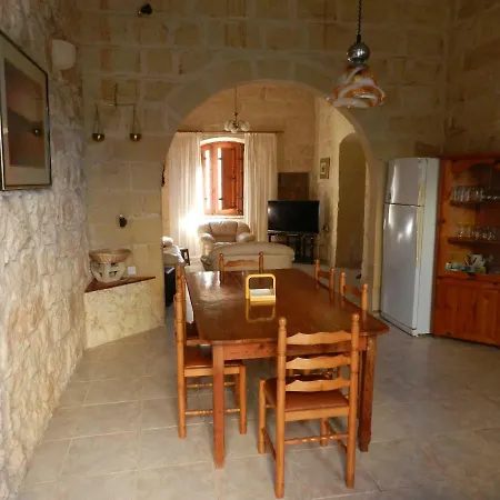 14, Triq Il Mithna Villa Qala Exterior photo
